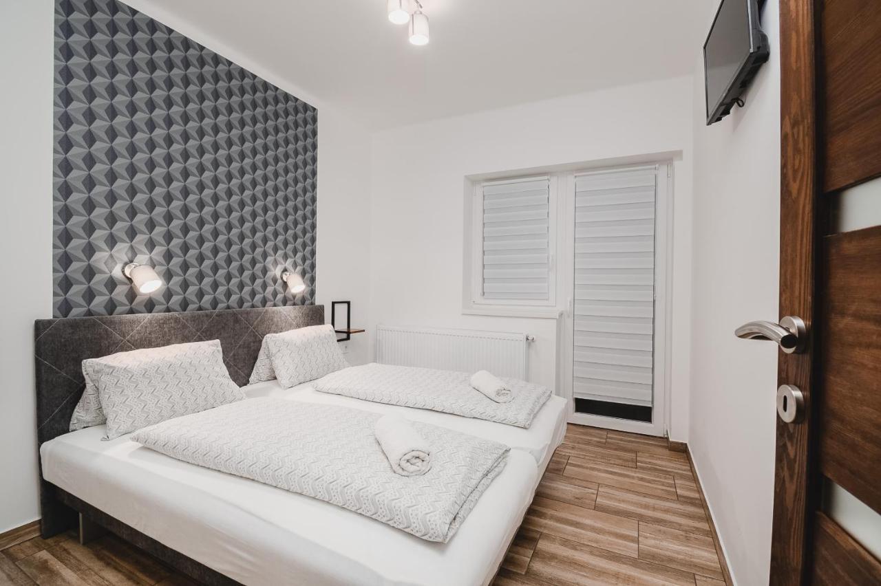Reborn Lux Apartments Хайдусобосло Экстерьер фото